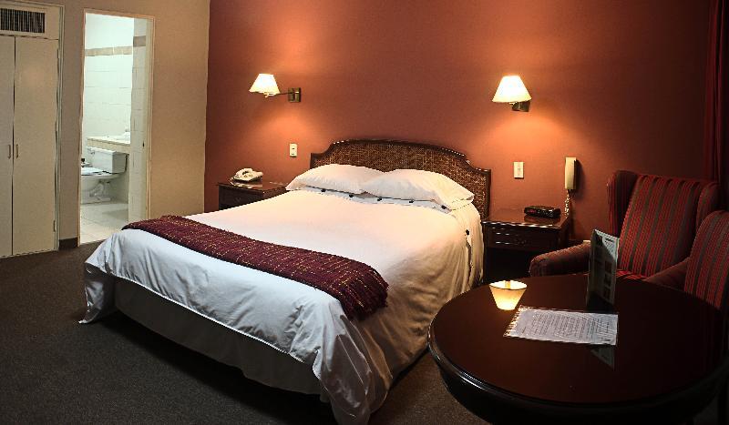 Suites Plaza Las Flores Lima Luaran gambar